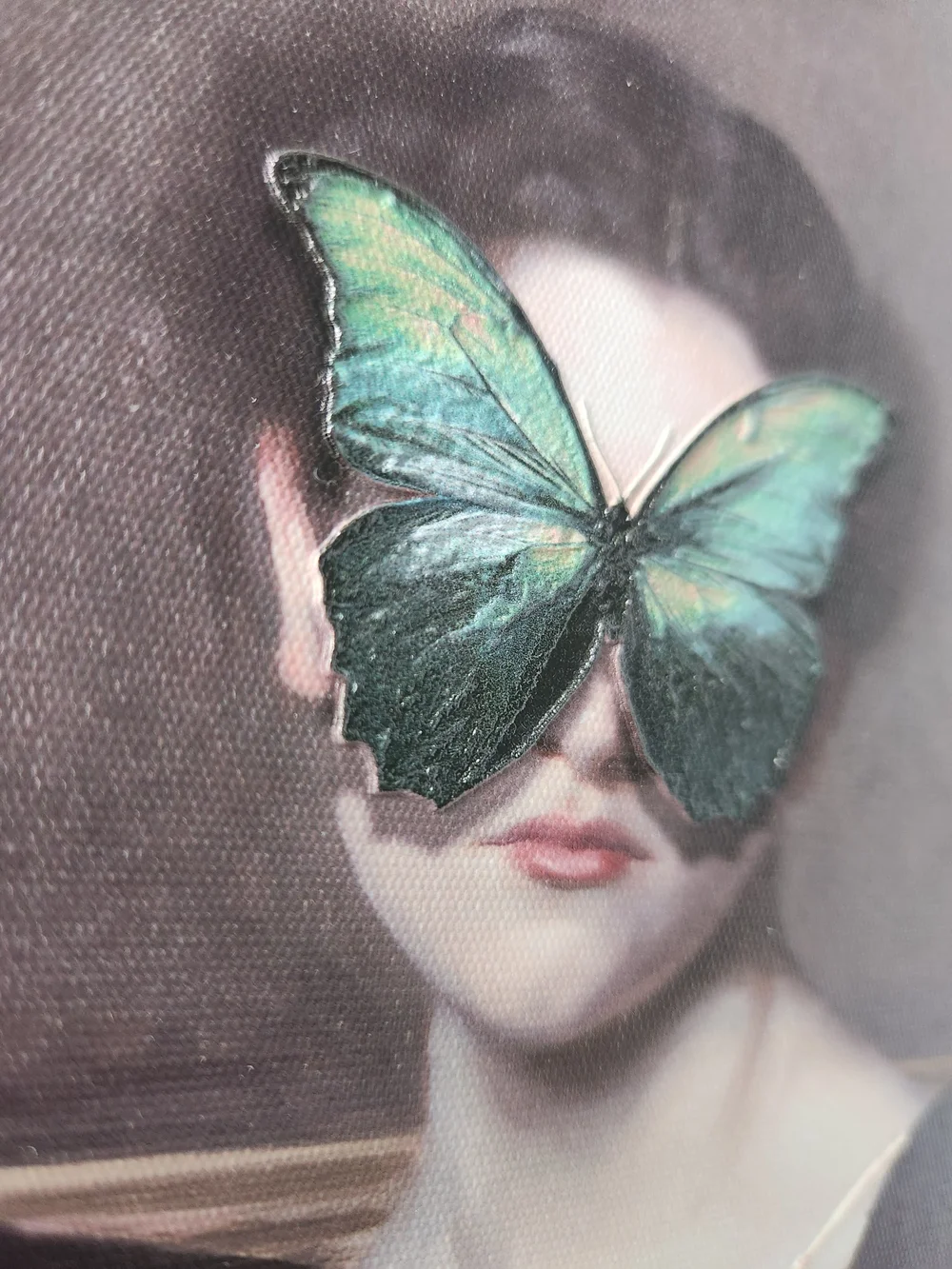 Madame Butterfly - Emerald